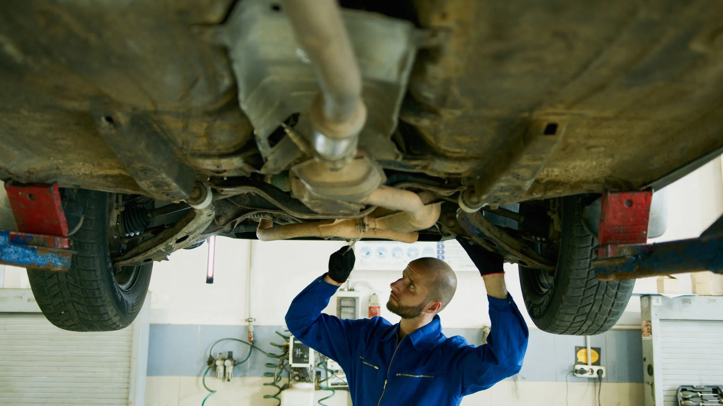 Photo attached for front sway bar links